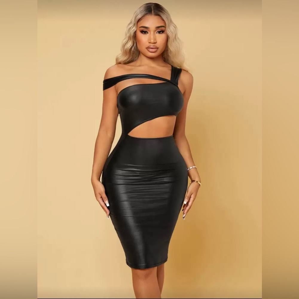 🖤 SHEIN Faux Leather Cutout Bodycon Dress – Size Small (NWOT) 🖤